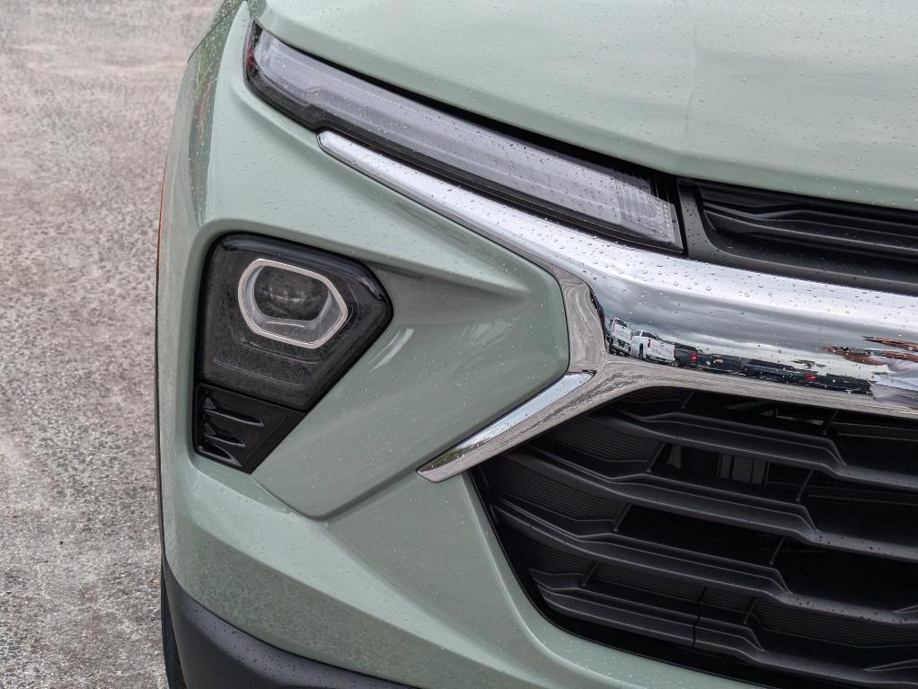 new 2026 Chevrolet TrailBlazer car, priced at $25,945