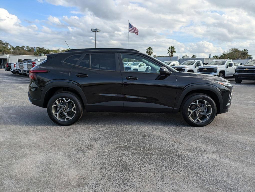 new 2025 Chevrolet Trax car, priced at $24,485