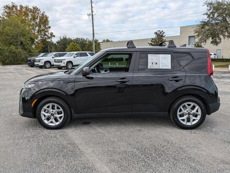 used 2022 Kia Soul car, priced at $16,422