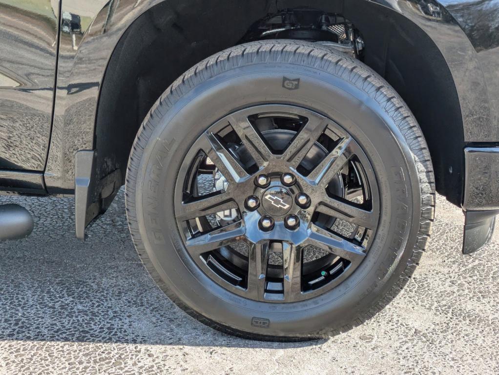 new 2025 Chevrolet Silverado 1500 car, priced at $58,400