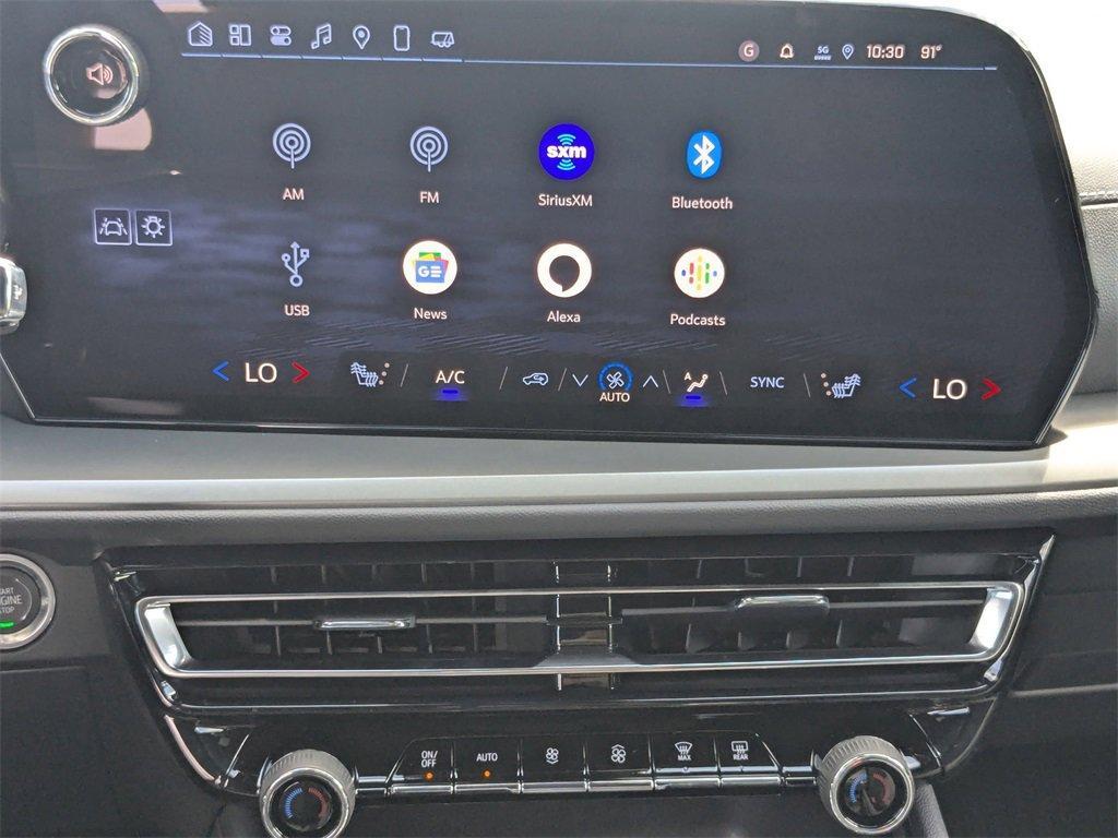 new 2025 Chevrolet Traverse car, priced at $43,055