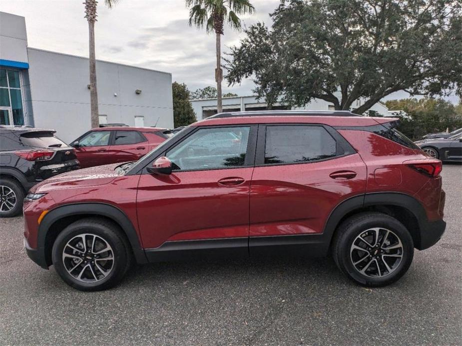 new 2025 Chevrolet TrailBlazer car, priced at $27,975