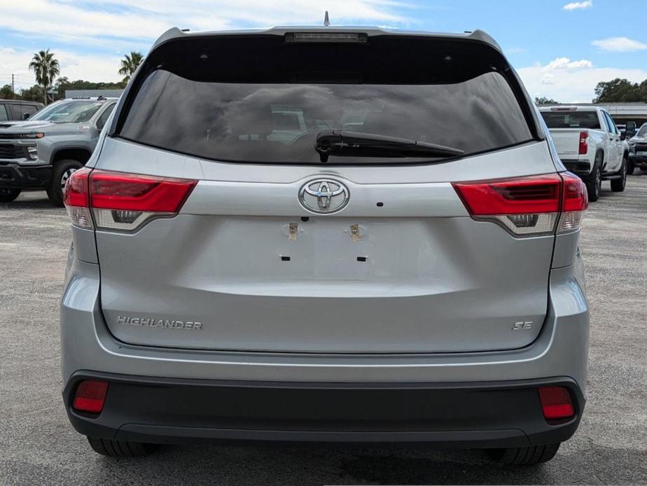 used 2018 Toyota Highlander car, priced at $29,003