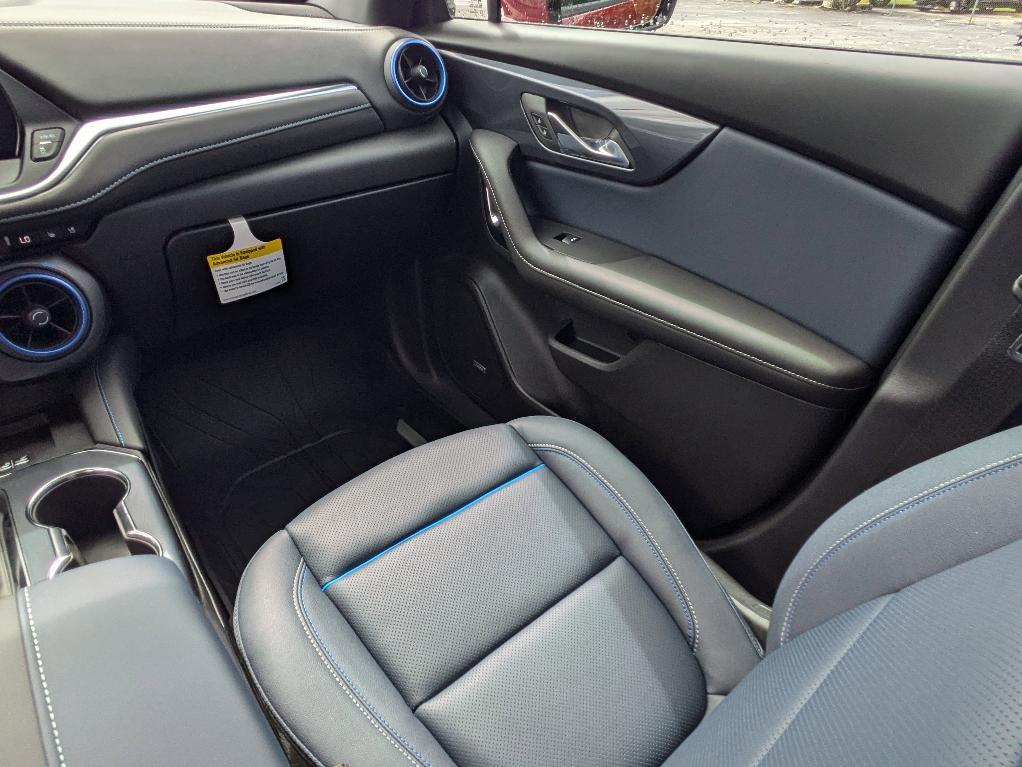 new 2025 Chevrolet Blazer car, priced at $44,860