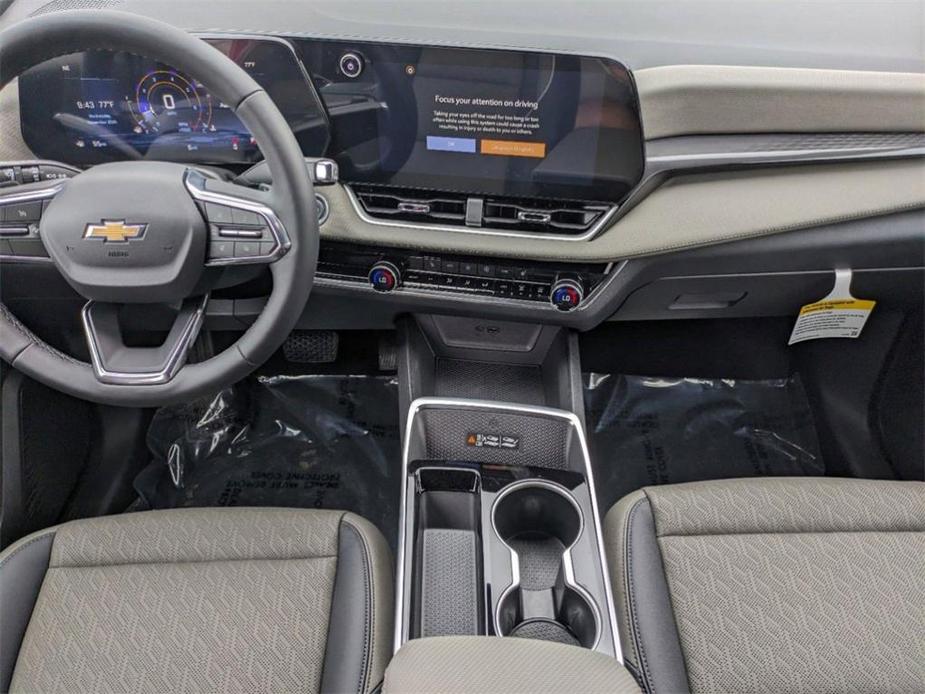 new 2025 Chevrolet Equinox car, priced at $32,725