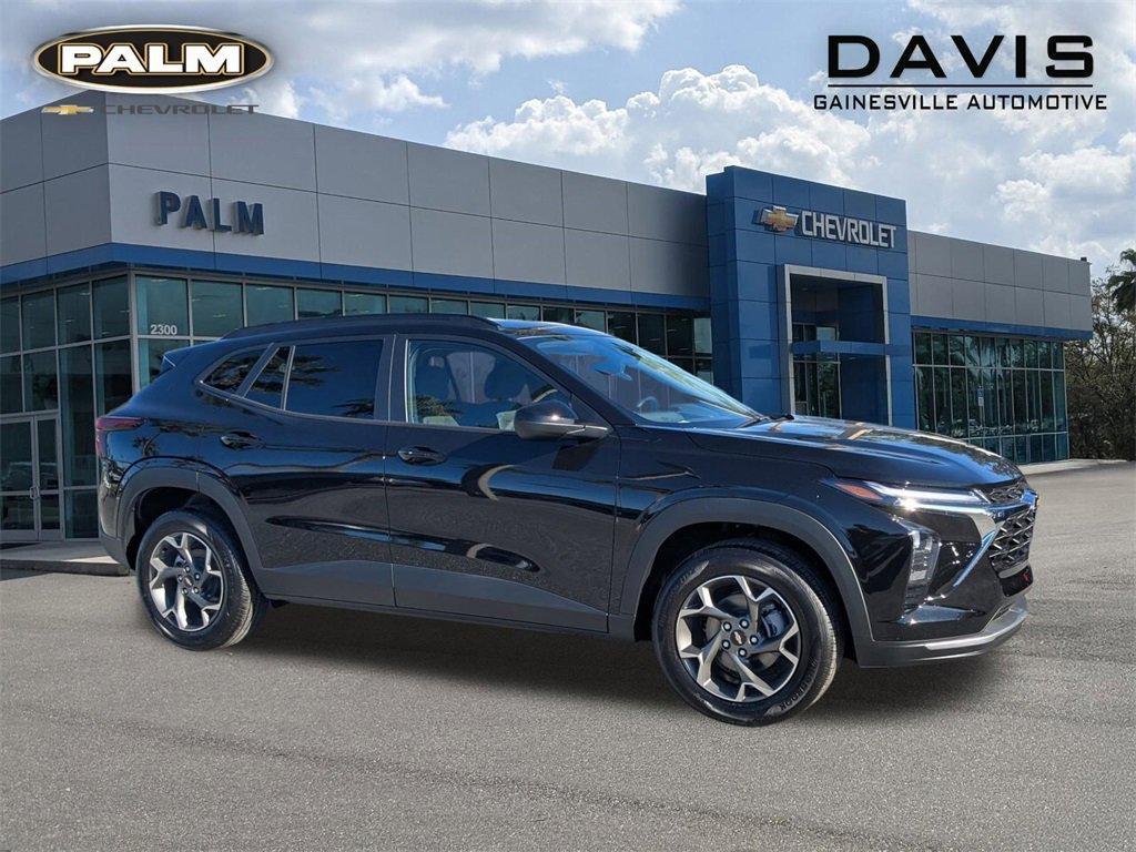 new 2026 Chevrolet Trax car, priced at $25,650