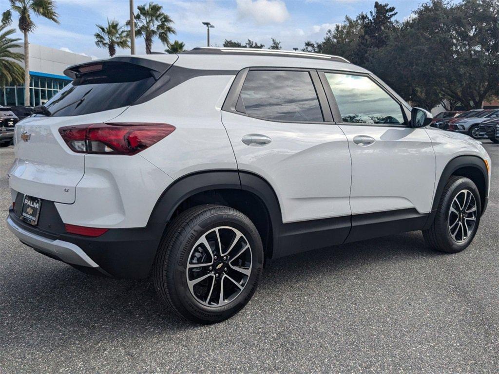 new 2025 Chevrolet TrailBlazer car, priced at $27,490