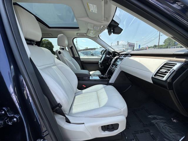 used 2018 Land Rover Discovery car, priced at $19,995