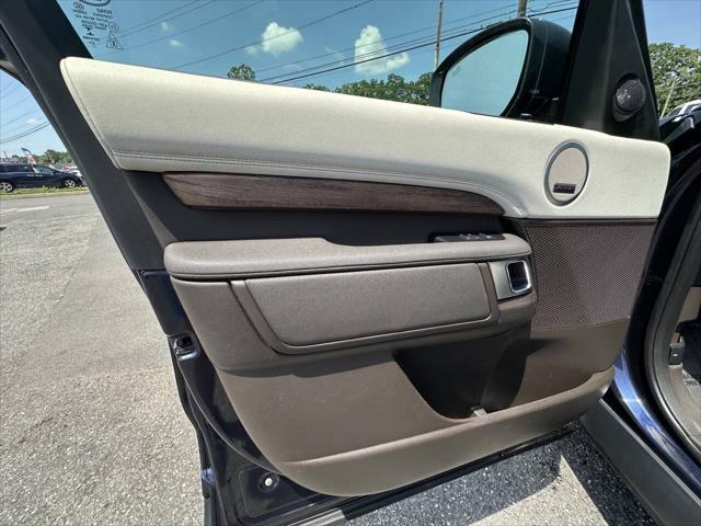 used 2018 Land Rover Discovery car, priced at $19,995