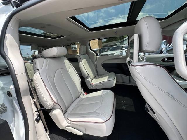 used 2017 Chrysler Pacifica car, priced at $14,995