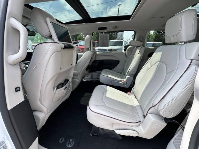 used 2017 Chrysler Pacifica car, priced at $14,995