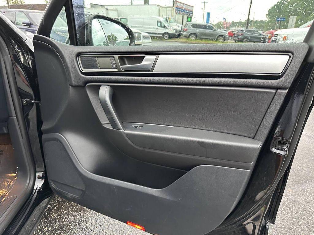used 2014 Volkswagen Touareg car, priced at $12,995