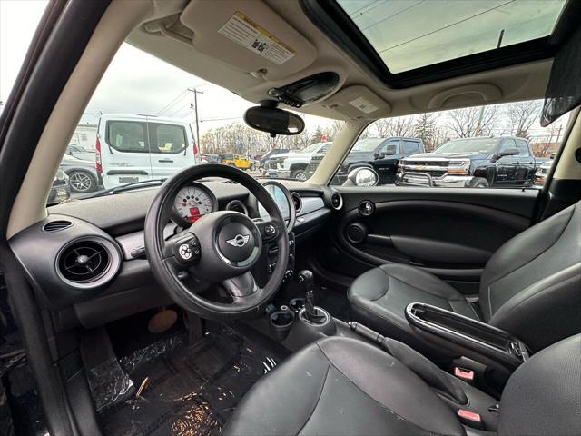 used 2013 MINI Hardtop car, priced at $5,995