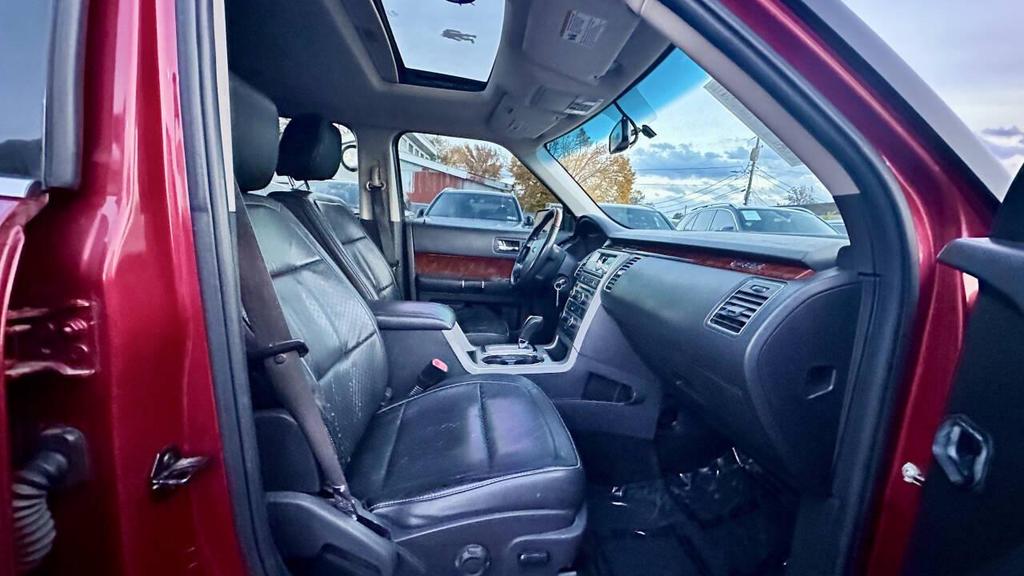 used 2009 Ford Flex car, priced at $5,995