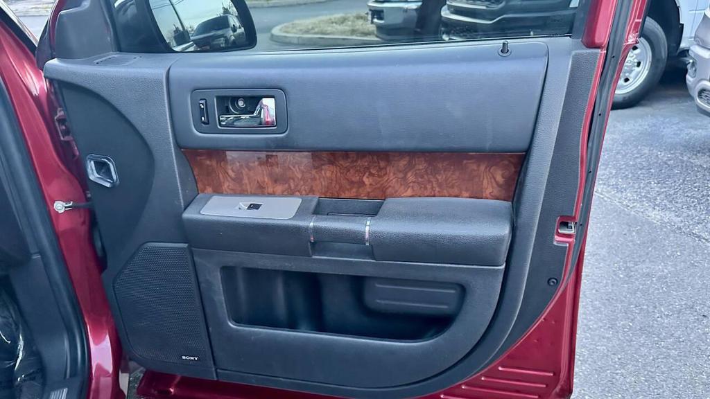 used 2009 Ford Flex car, priced at $5,995