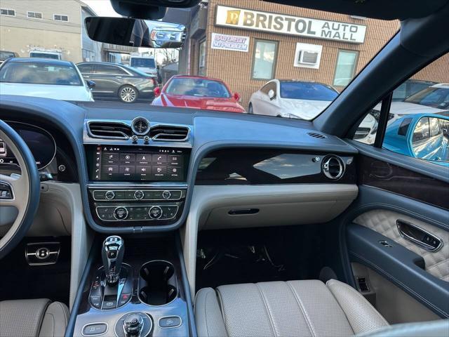 used 2021 Bentley Bentayga car, priced at $99,995