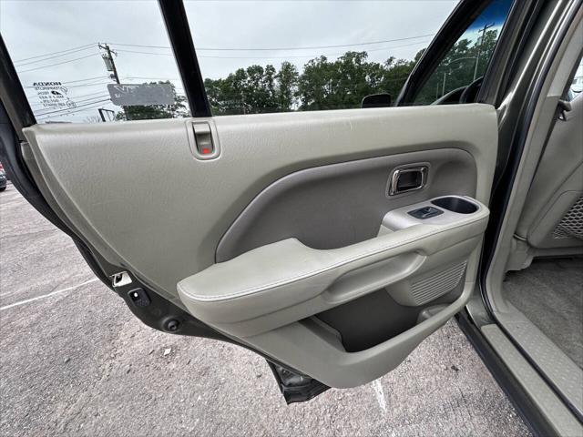 used 2006 Honda Pilot car, priced at $6,995