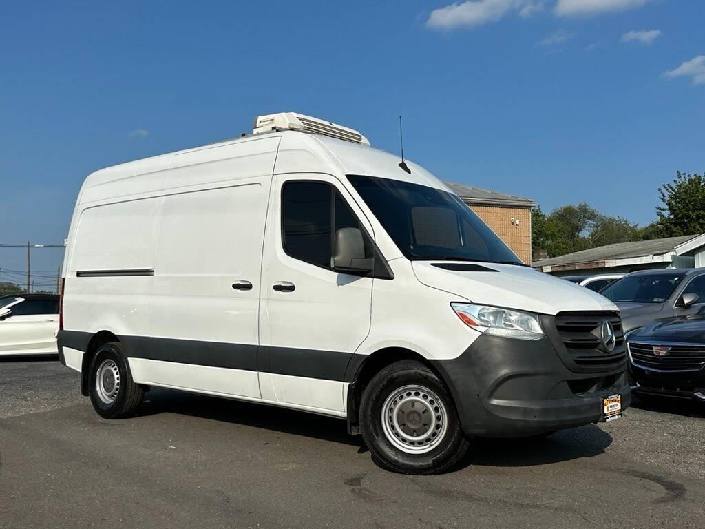 used 2021 Mercedes-Benz Sprinter 2500 car, priced at $22,995