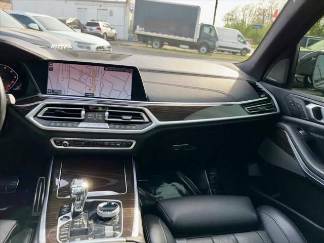 used 2021 BMW X7 car