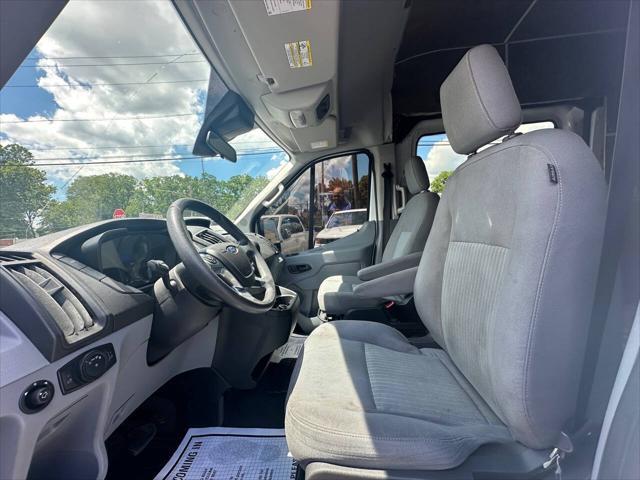 used 2019 Ford Transit-350 car