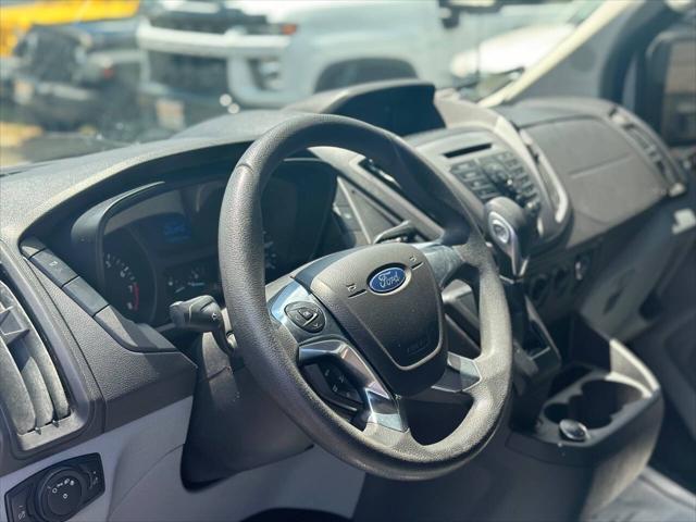 used 2019 Ford Transit-350 car