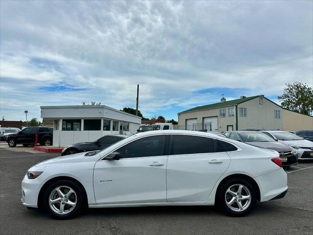 used 2018 Chevrolet Malibu car, priced at $9,995