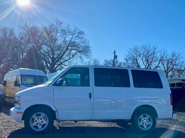 used 2005 Chevrolet Astro car, priced at $5,995