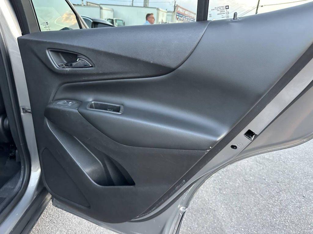used 2018 Chevrolet Equinox car, priced at $9,995