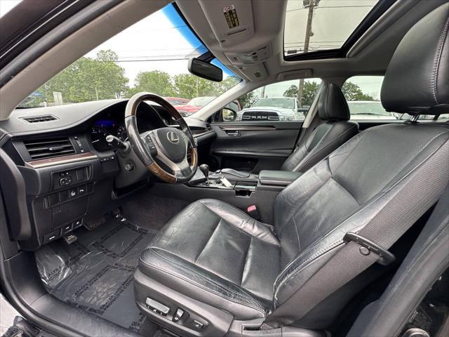 used 2013 Lexus ES 350 car, priced at $12,995