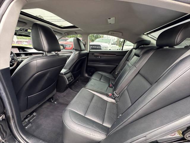 used 2013 Lexus ES 350 car, priced at $12,995