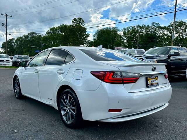 used 2016 Lexus ES 300h car, priced at $17,995