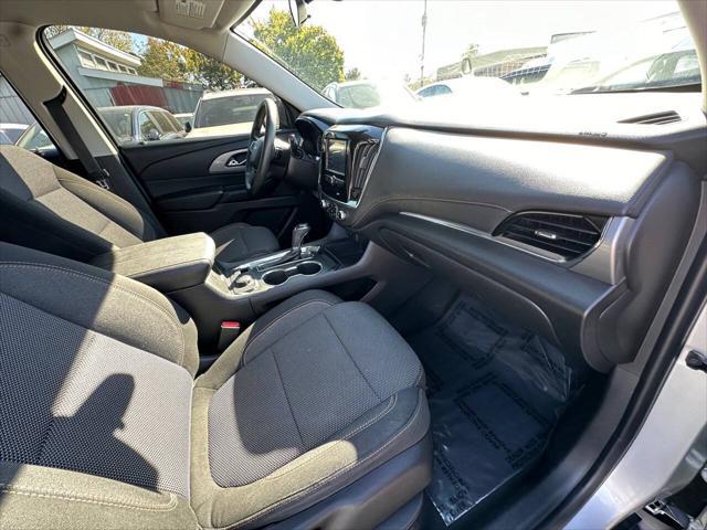 used 2018 Chevrolet Traverse car, priced at $14,995