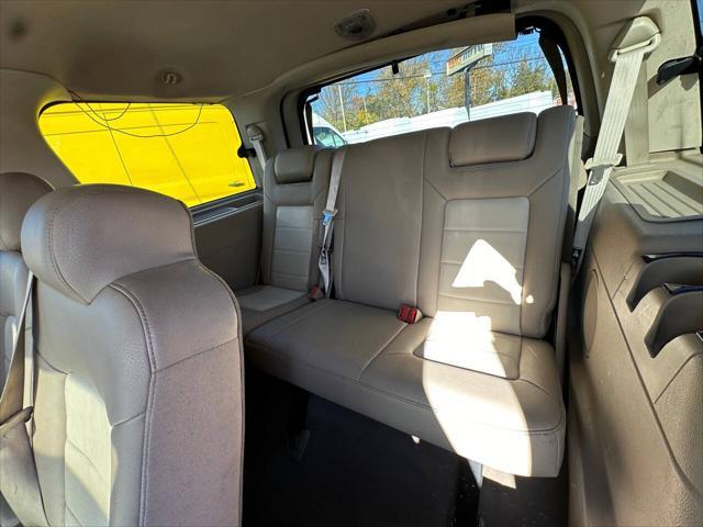 used 2003 Ford Expedition car, priced at $4,995