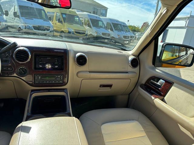 used 2003 Ford Expedition car, priced at $4,995