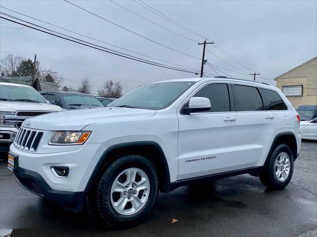 used 2015 Jeep Grand Cherokee car, priced at $14,995