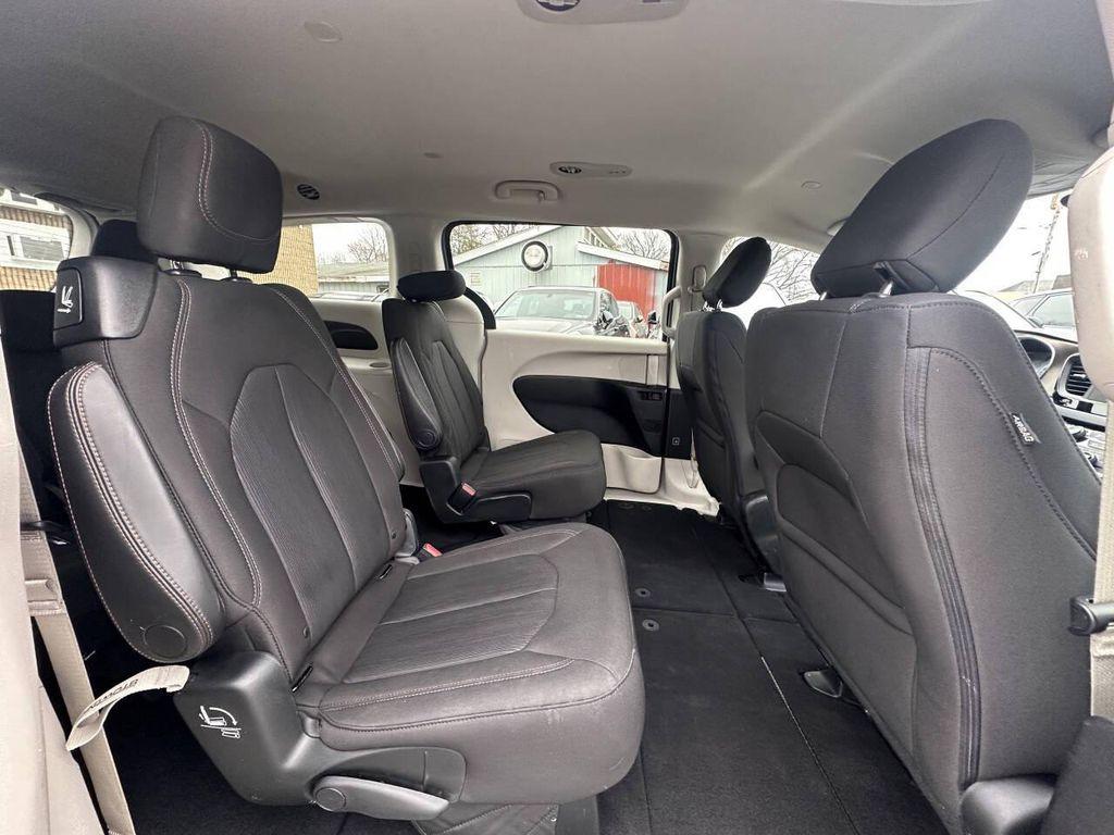 used 2017 Chrysler Pacifica car, priced at $14,995