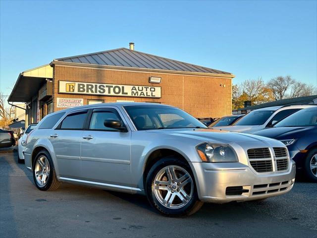 used 2006 Dodge Magnum car, priced at $4,995