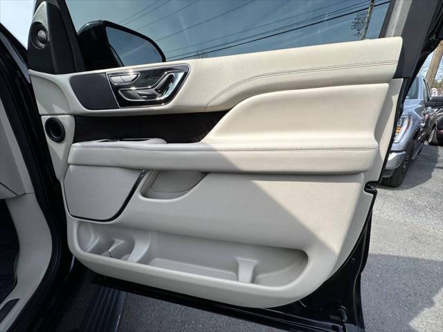 used 2018 Lincoln Navigator L car