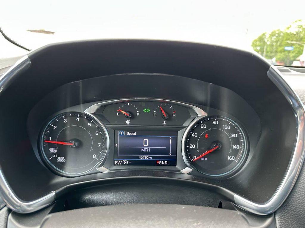 used 2023 Chevrolet Equinox car, priced at $17,995