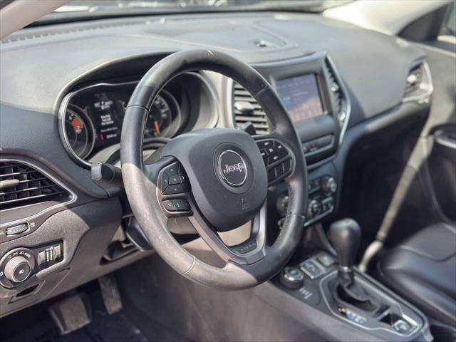 used 2019 Jeep Cherokee car, priced at $15,995