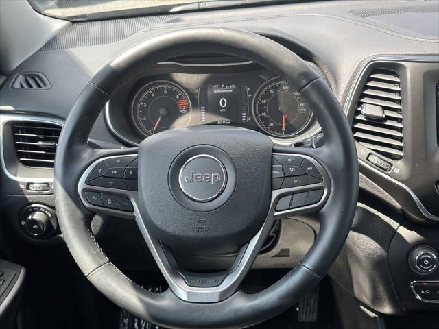 used 2019 Jeep Cherokee car, priced at $15,995