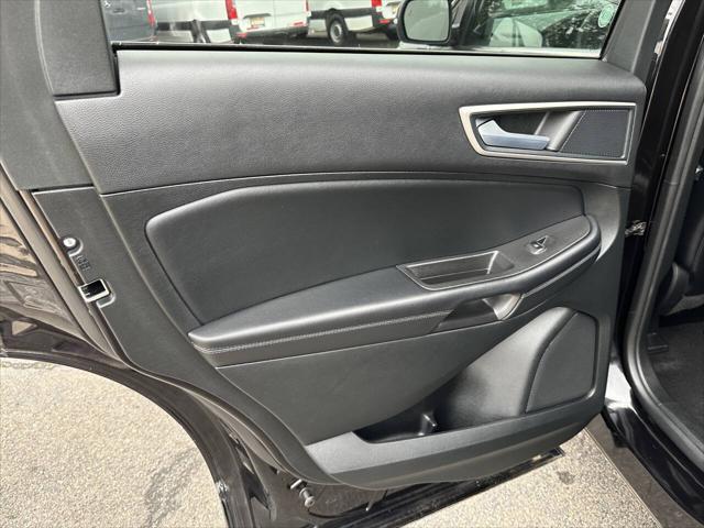 used 2024 Ford Edge car, priced at $19,995