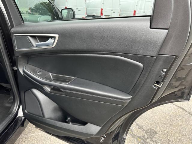 used 2024 Ford Edge car, priced at $19,995