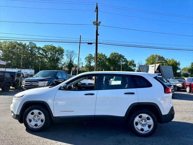 used 2014 Jeep Cherokee car, priced at $9,995