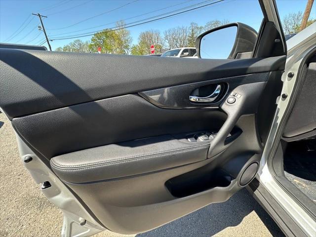 used 2014 Nissan Rogue car, priced at $11,995