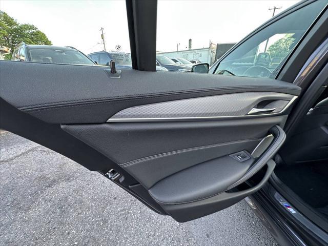 used 2018 BMW M550 car