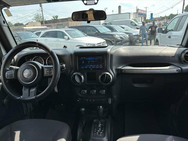 used 2015 Jeep Wrangler Unlimited car, priced at $14,995