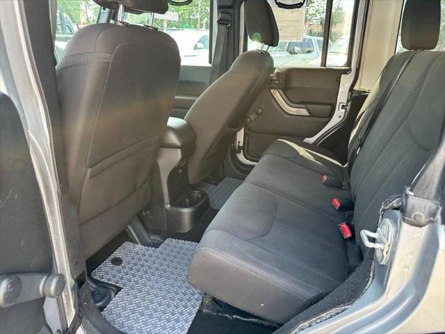 used 2015 Jeep Wrangler Unlimited car, priced at $14,995