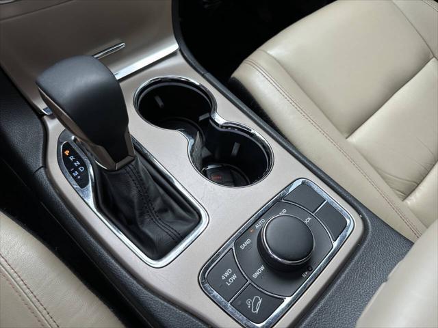 used 2017 Jeep Grand Cherokee car, priced at $17,995