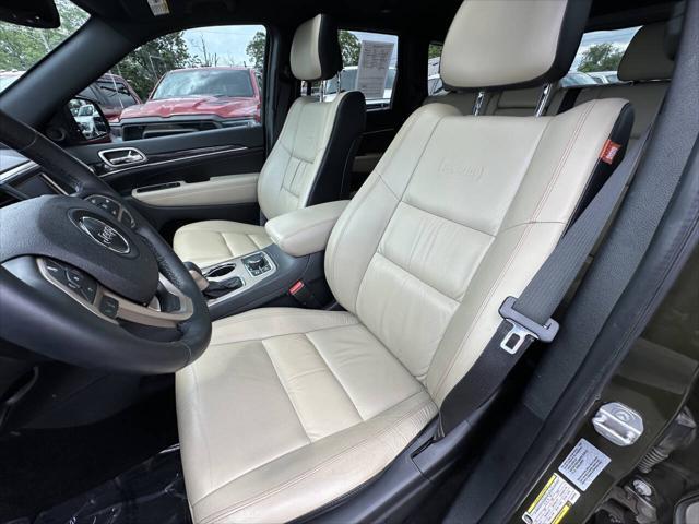 used 2017 Jeep Grand Cherokee car, priced at $17,995